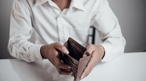 curs valutar 10 iulie 2023 cati lei costa azi 1 euro