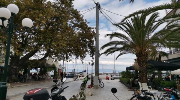 tot mai multe furturi din masini in thassos romanii pagubiti de sute de euro fara urme de efractie neatentia mea m a costat aproximativ 750 paguba totala a fost de 450 euro