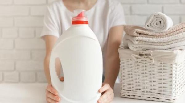gel de spalat hainele facut in casa costa un ban si este foarte eficient