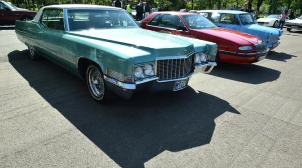 primul proprietar de automobil din romania accidentul mortal care a socat tara noastra dotarile masinii seful serviciului de informatii al armatei si alte curiozitati despre autovehiculele regilor