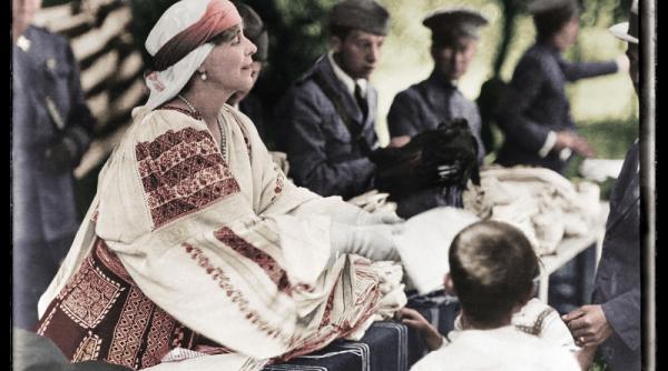 regina maria a romaniei in 1917 americanii ne sunt de mare ajutor dar rusii sunt mai rai ca niciodata ne paste o primejdie intunecata