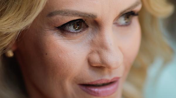 topul celor mai bune glume de pe internet despre gabriela firea si posibilele legaturi cu stefan godei costel patrascanu caricatura virala foto