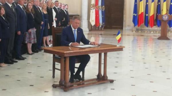 decrete semnate de presedintele iohannis miercuri 19 iulie legi promulgate si doi judecatori pensionati