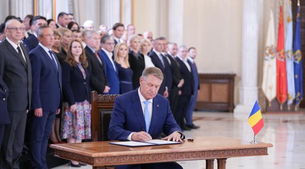 klaus iohannis a semnat decretele pentru numirea noilor ministri ai muncii si familiei