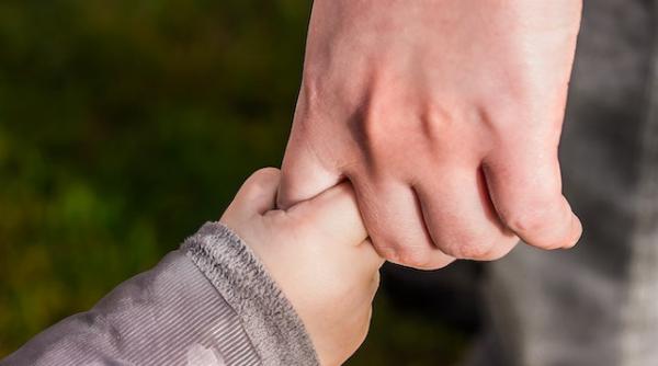 lege a trecut de presedinte conditii speciale de munca pentru parintii copiilor cu varsta pana n 11 ani