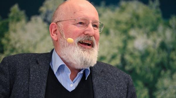 timmermans da scaunul din comisia europeana pe candidatura la conducerea unei coalitii din olanda