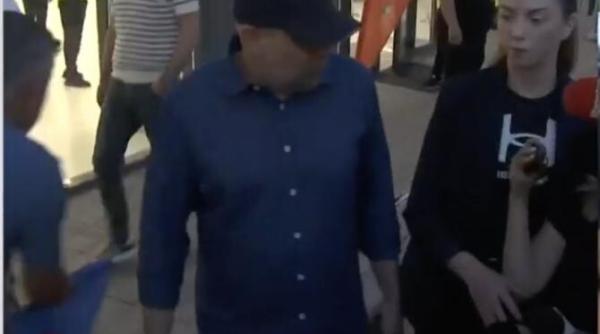 primele imagini cu premierul marcel ciolacu la meciul fcsb dinamo bogdan chirieac e felul lui de a fi