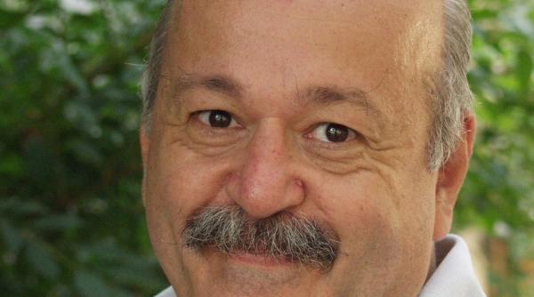 a murit sotul eugeniei voda scriitorul adrian lustig a scris scenariile filmelor nunta muta funeralii fericite si minte ma frumos