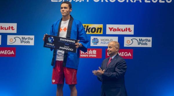 david popovici sportivul anului 2022 inotatorul va concura in aceasta noapte la proba de 200 de metri liber la mondialele din japonia