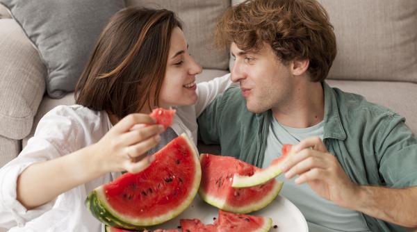 ce se intampla in corpul tau daca mananci doar pepene timp de o saptamana