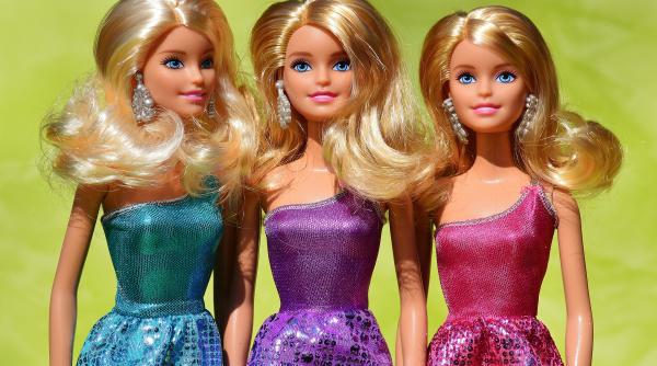 cea mai mare colectie de papusi barbie profita de pe urma filmului cu acelasi nume