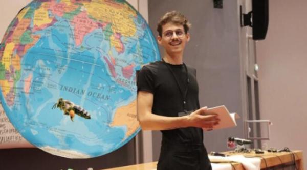 oportunitati pentru romanii din strainatate care vor sa se implice in domeniul protectiei mediului in tara marian s a intors in romania sa lupte pentru un aer mai curat