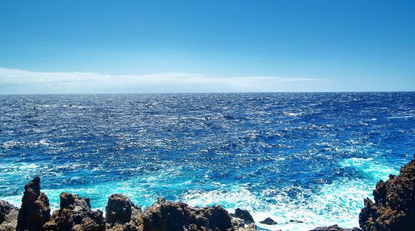 oceanul atlantic de nord mai cald decat ar fi in mod firesc recordul zilnic de caldura doborat