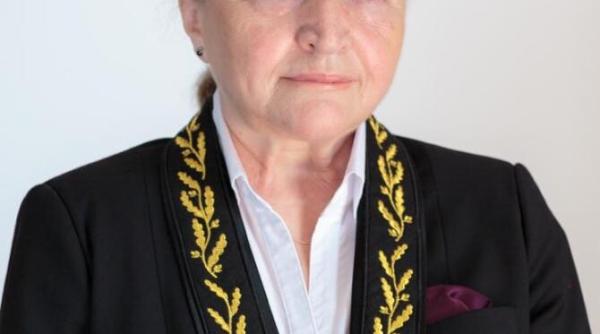 prof univ dr ing doina banciu invitata saptamanii la de ce citim