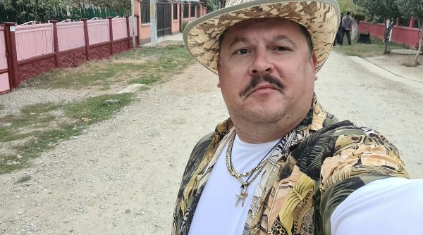 mihai bobonete a rabufnit in toiul noptii alooo politia sector 1 help m a intrebat copilul unde putem merge sa dormim ca nu mai poate asa