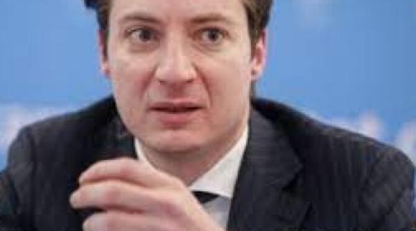 andrei caramitru a revenit pe facebook dupa doua luni in care a fost blocat asta se intampla doar cand vorbesc despre austria sau omv