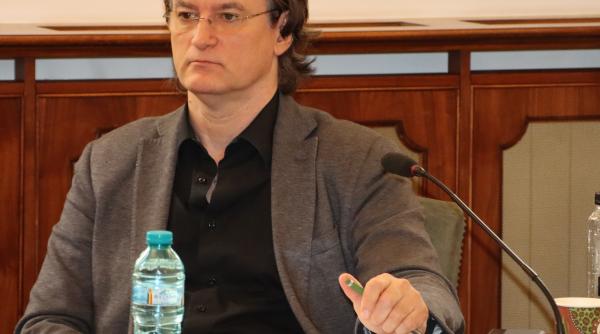 liviu lucaci rectorul unatc la interviurile dc news