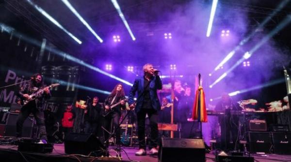 phoenix marea evadare din 77 membrii trupei au trecut granita ascunsi in boxele de concert josef kappl povesteste totul