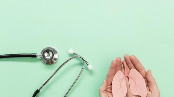 aproape 700 de cazuri de cancer pulmonar au fost diagnosticate in primele sase luni ale anului la institutul marius nasta