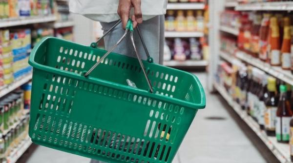 se ieftinesc 14 categorii de alimente de astazi la raft dar abia acum urmeaza surpriza lovitura in trei directii