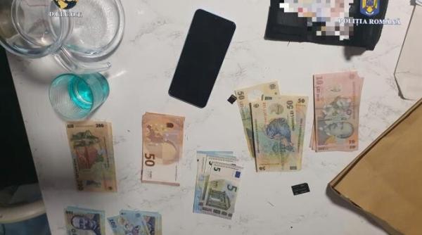 zeci de perchezitii intr un dosar de trafic de droguri de mare risc substantele vandute cu 100 pana la 500 lei doza