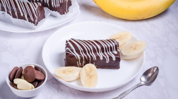 prajitura pentru copii desertul delicios cu ciocolata si banane