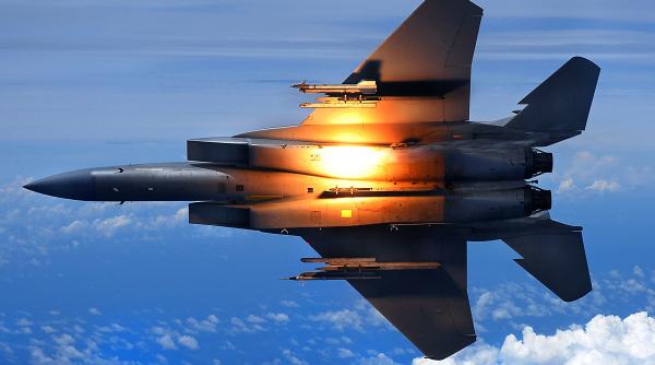 rusia a ridicat de la sol un avion de vanatoare deasupra marii negre pentru a intercepta o drona de recunoastere americana