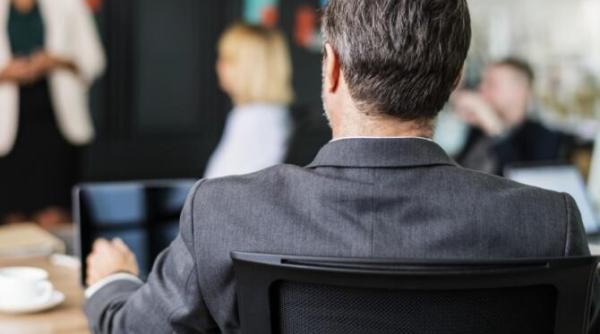 taieri de posturi in aparatul administrativ nu putem verifica in mod real suntem intr o retorica a afirmatiilor