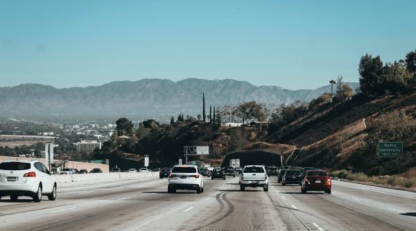 cea mai mare greseala pe care o fac soferii care merg in coloana titi aur asta e doar in mintea ta