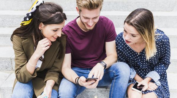 social media locul in care esti coleg de clasa cu cei pe care ii urmaresti petru trambitas nu mi as dori sa fiu acum tanar