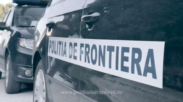 aproape 600 000 de persoane au trecut granitele in prima zi din minivacanta de sfanta maria cei mai multi pe la frontiera cu ungaria