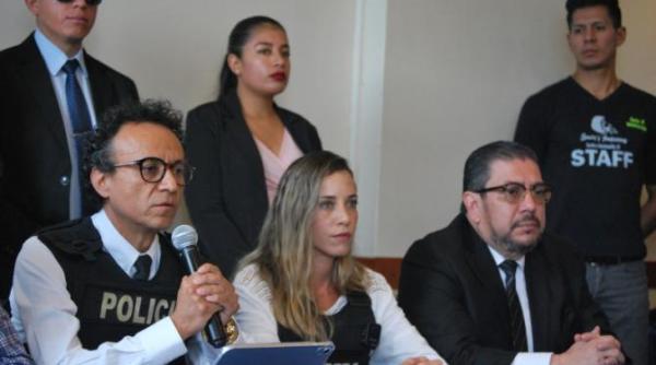 modelul zelensky aplicat din nou in ecuador un partid sustine un jurnalist sa candideze la presedintie