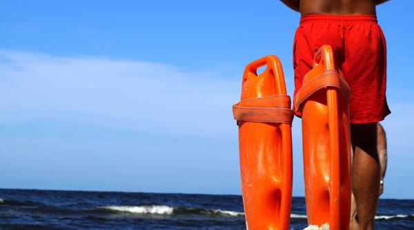 val de tragedii pe litoral doua persoane au murit