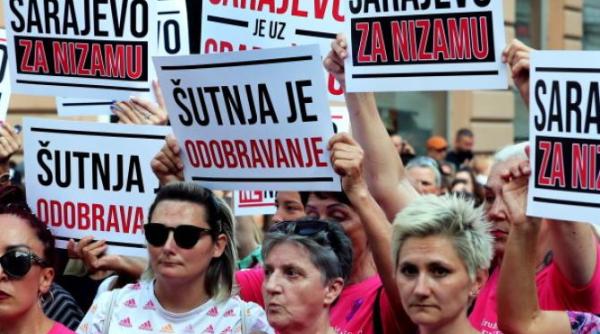 proteste in mai multe orase dupa un femincid transmis pe instagram