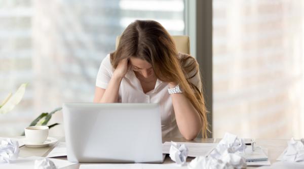 cat de mult sunt nevoiti sa lucreze romanii din canada pentru a ajunge la nivelul canadienilor dr cristiana stefan bodea in practica nu este posibil video