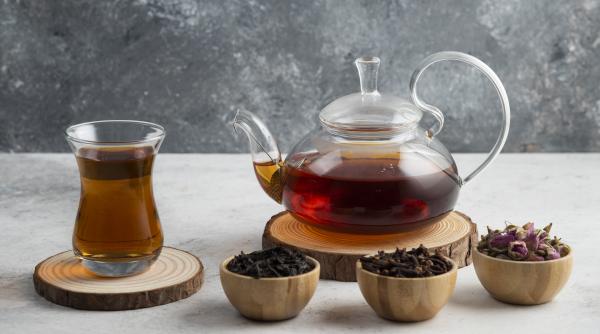 consumate dupa aceasta ora ceaiul si cafeaua se transforma in inamicii dietei dr pautov te trezesti obosit