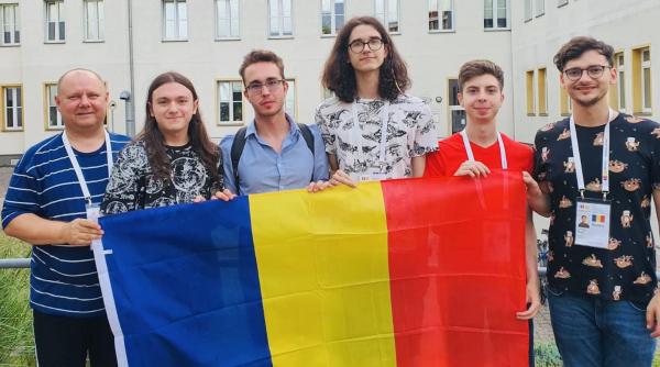 elevii romani o noua performanta incredibila romania ocupa locul i pe natiuni la olimpiada de informatica a tarilor din europa centrala foto