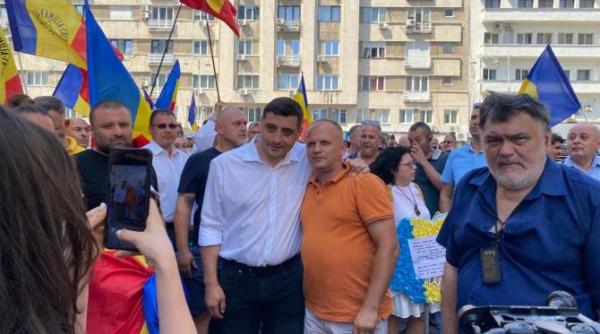 pnl acuza aur de propaganda electorala dupa protestul anti vaccinare din fata ministerului sanatatii