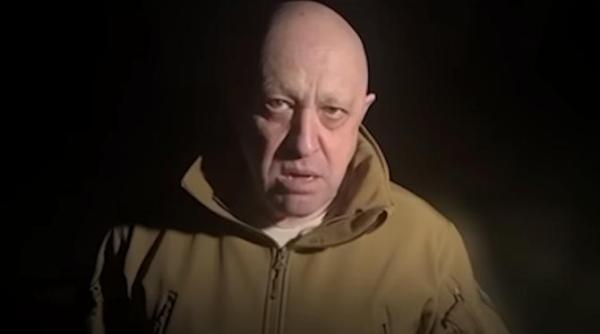 evgheni prigojin isi trecea numele pe doua liste de zbor separate de teama sa nu fie asasinat