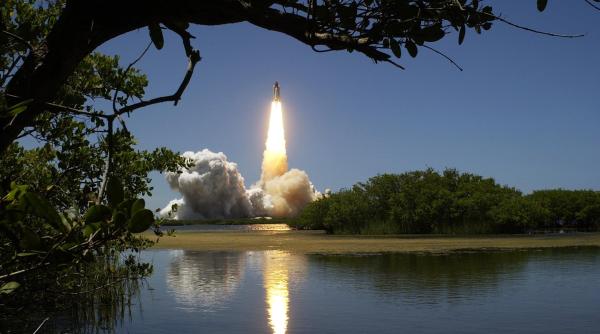 india ajunge pe luna nava spatiala chandrayaan 3 a aselenizat in siguranta in apropierea polului sud