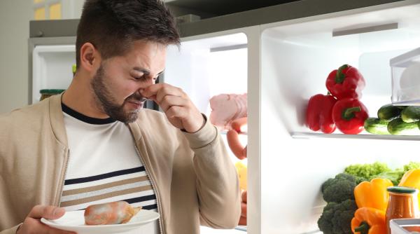 testul mirosului nu te salveaza intoxicatiile alimentare spun expertii in siguranta alimentelor