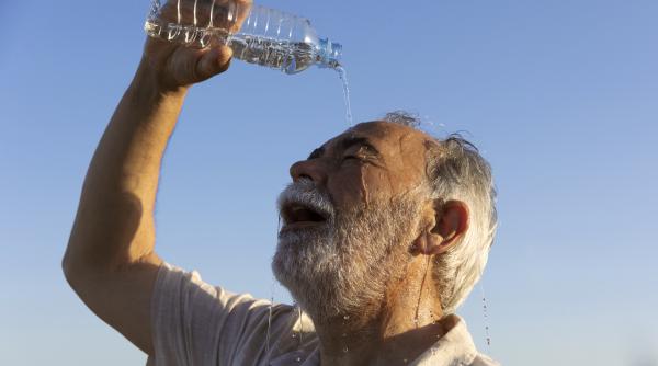 cate zile poti rezista fara sa bei apa