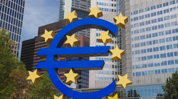 inainte de lansare bce trebuie sa evalueze impactul unui euro digital asupra bancilor sustine adjunctul guvernatorului bancii spaniei