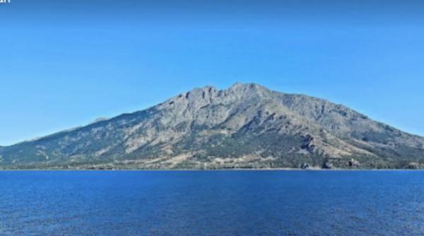 pana de curent in samotraki toti turistii care au avut doar carduri au facut foamea ganditi va pentru o secunda cum v ati descurca pe o insula unde totul depinde de curent si sa nu mai fie curent