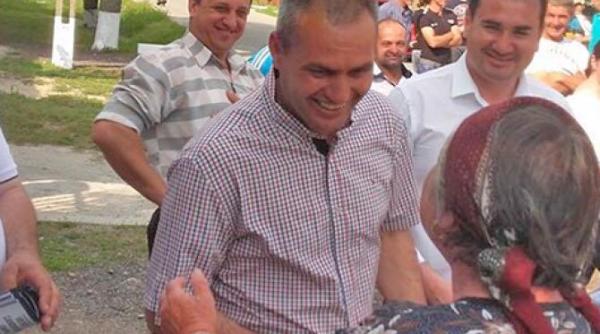 diferenta dintre florentin pandele si florin petre primarul din crevedia