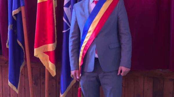 petre florin primarul din crevedia miscare fara precedent face o sezatoare in care discuta despre amplasarea unui incinator de cadavre