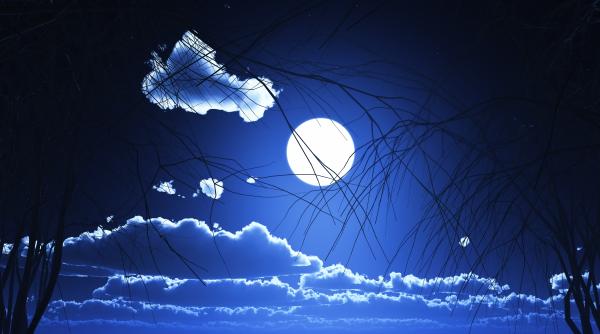 eveniment astronomic rar luna plina in pesti pe 31 august cum ne influenteaza video