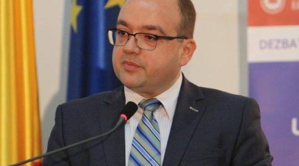 prof naumescu astazi copiezi la examene maine te urci beat sau drogat la volan poimaine faci o firma care incalca regulile