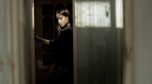 de ce suferim atunci cand ne despartim de persoana iubita dr mihail pautov atat poate sa te tina aceasta durere