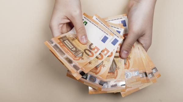 ministrul digitalizarii dar de botez de 40 000 de euro de la cine a primit banii video